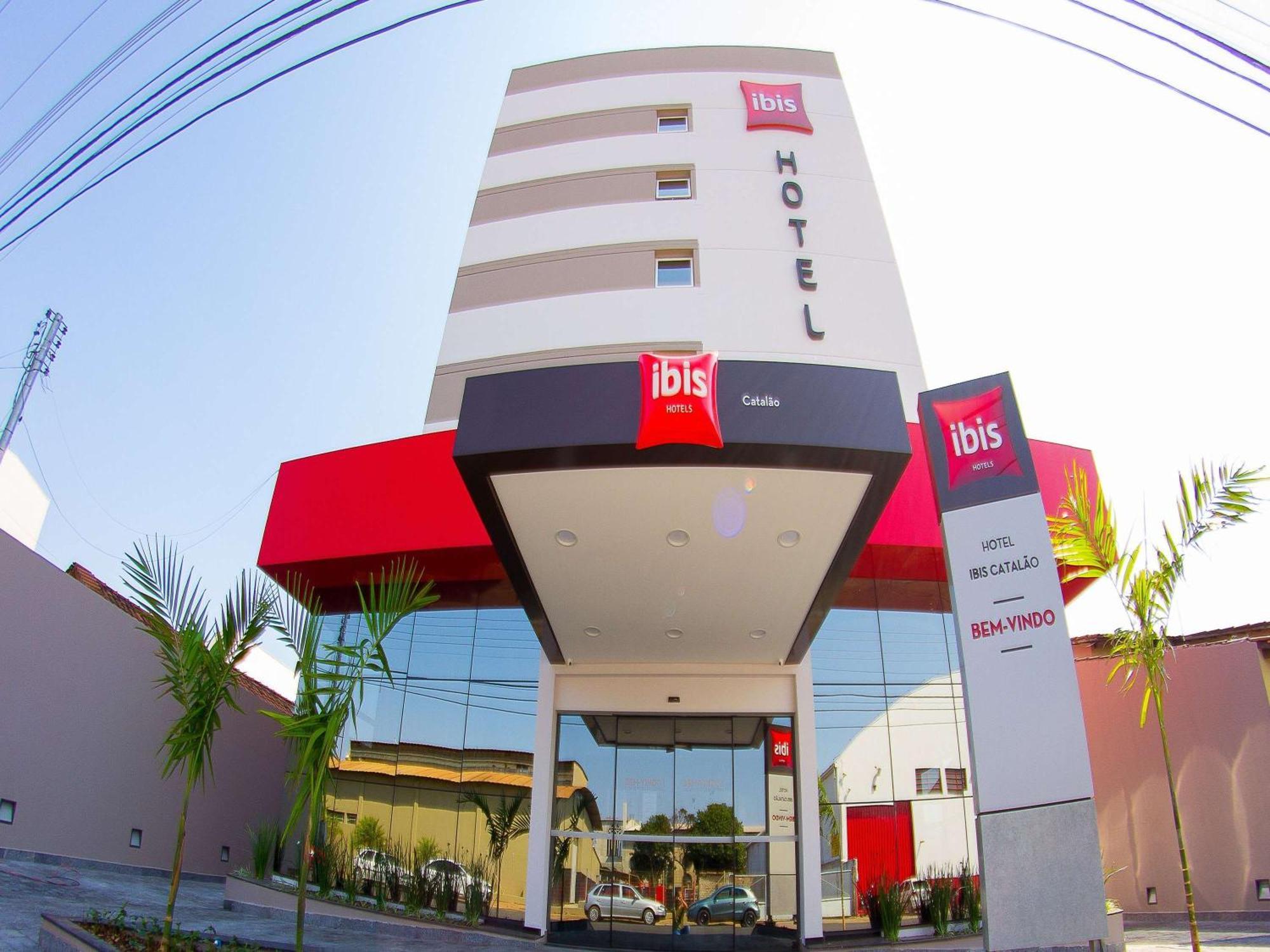 Ibis Catalao Hotel Exterior photo