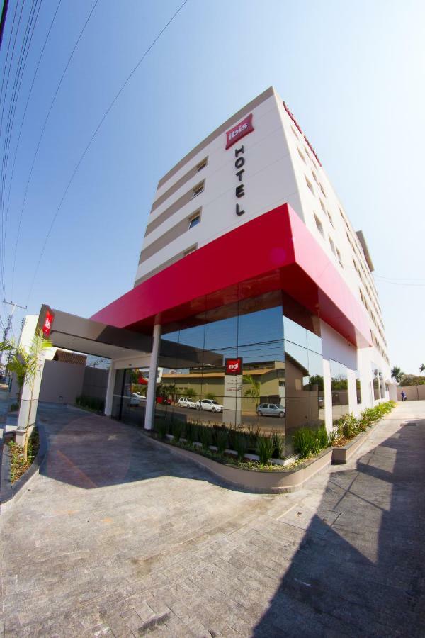 Ibis Catalao Hotel Exterior photo